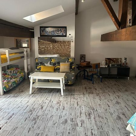 Chambre Chez L'Habitant, Au Moulin Du Bonheur Le Bourdet 外观 照片